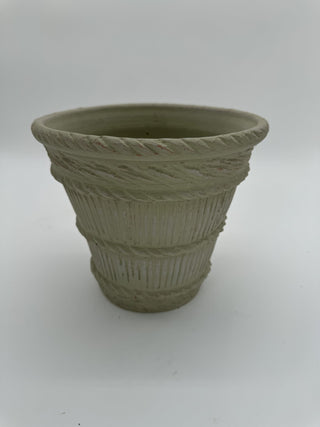 Small Basket Pot